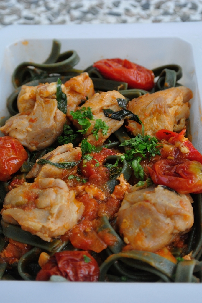 Chicken with linguini and arrabiata souce