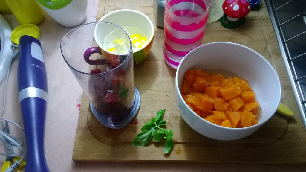 Red beetroot and pumpkin soup preparation