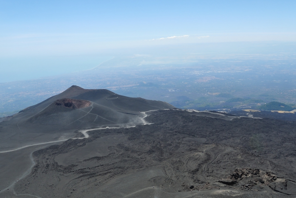 vie to Catania from Etna | www.missathletique.com