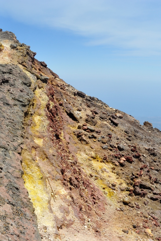 Sulfitus on Etna | www.missathletique.com